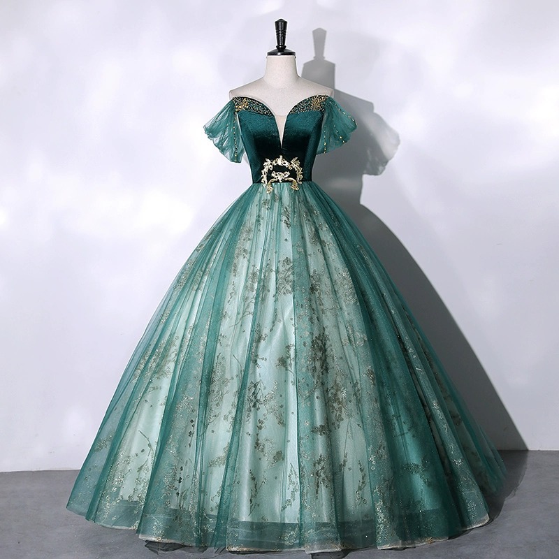 Women'S Fashion Middle Ages - Examen d'art vocal 2026, Performance au