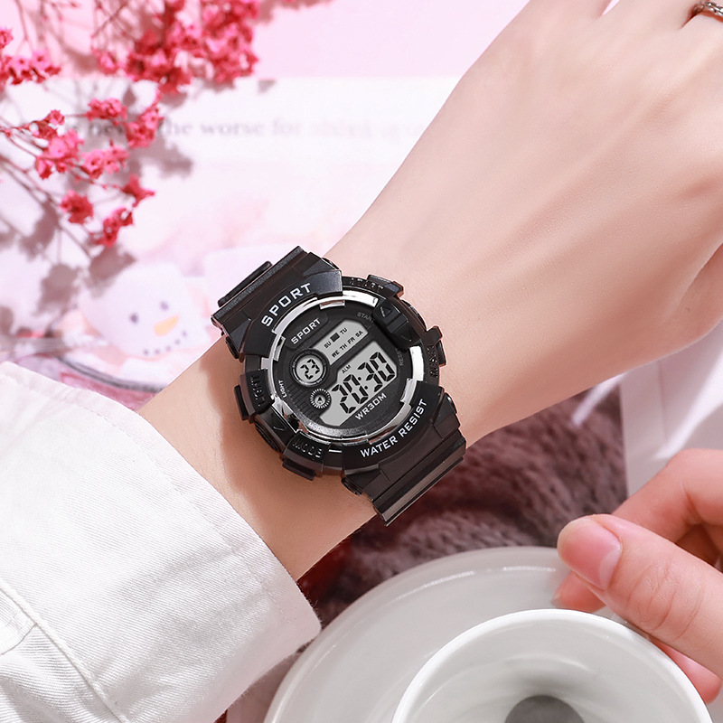 YIKAZE montres de sport de mod - Women Fashion Week 2026 avis et prix